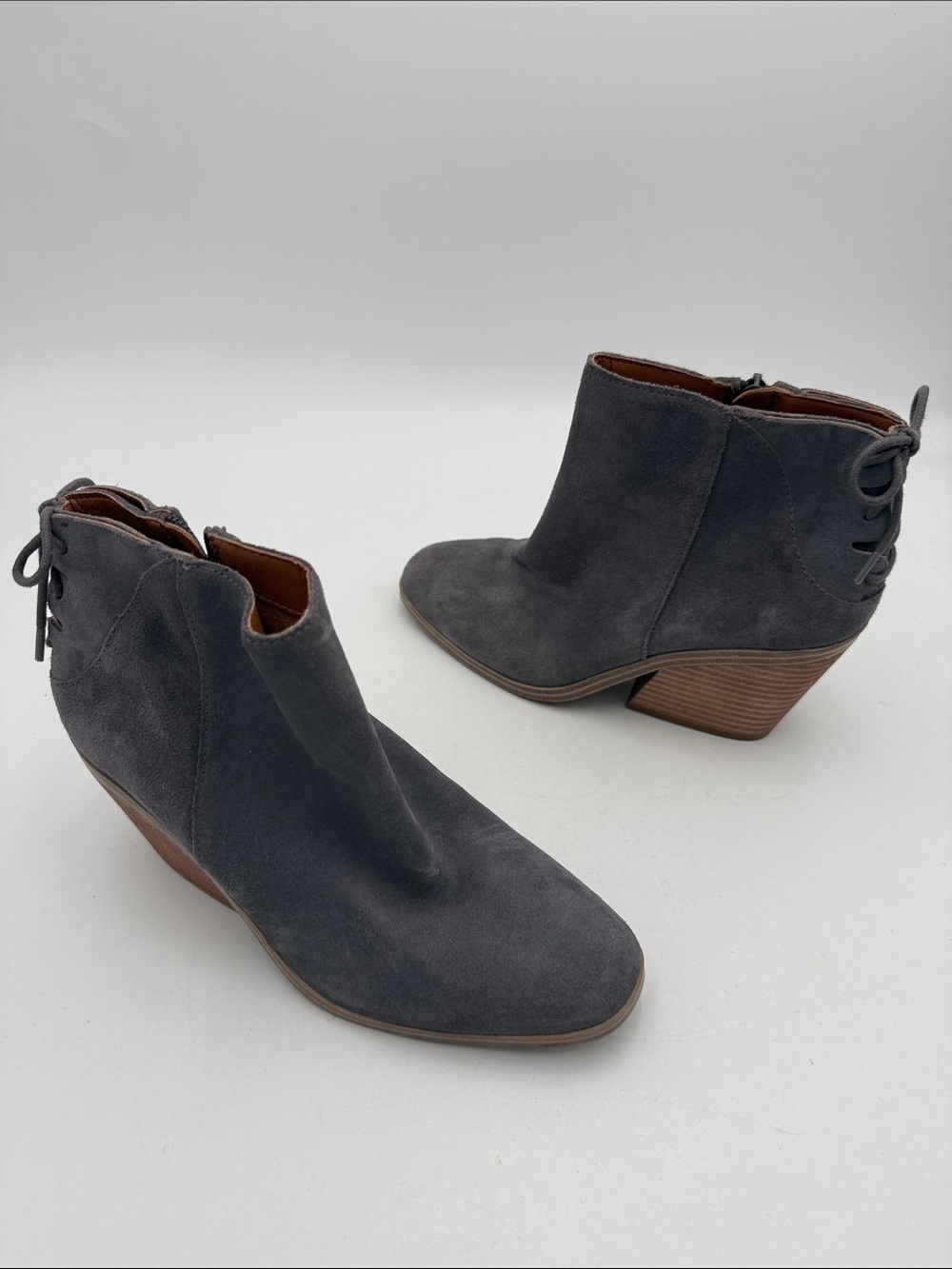 Lucky Brand Gray Suede Wedge Ankle Booties women 8M festival casual Y2K retro